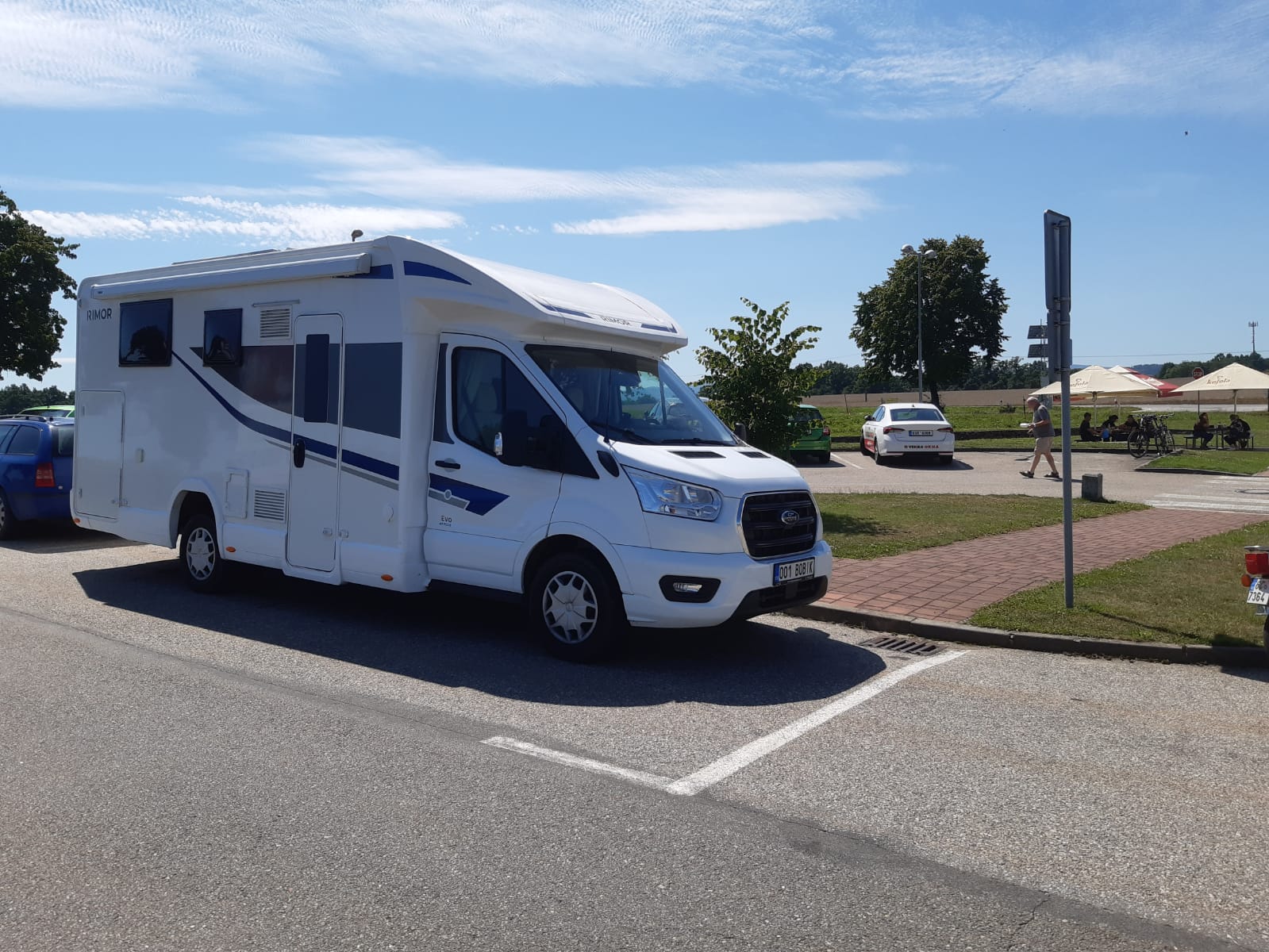 Exteriér - parkoviště